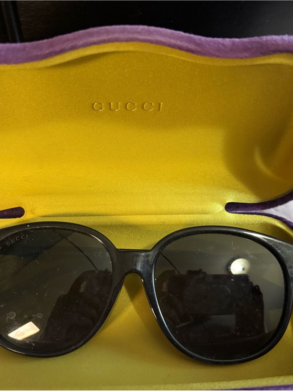 Gucci Black Round Women's Sunglasses